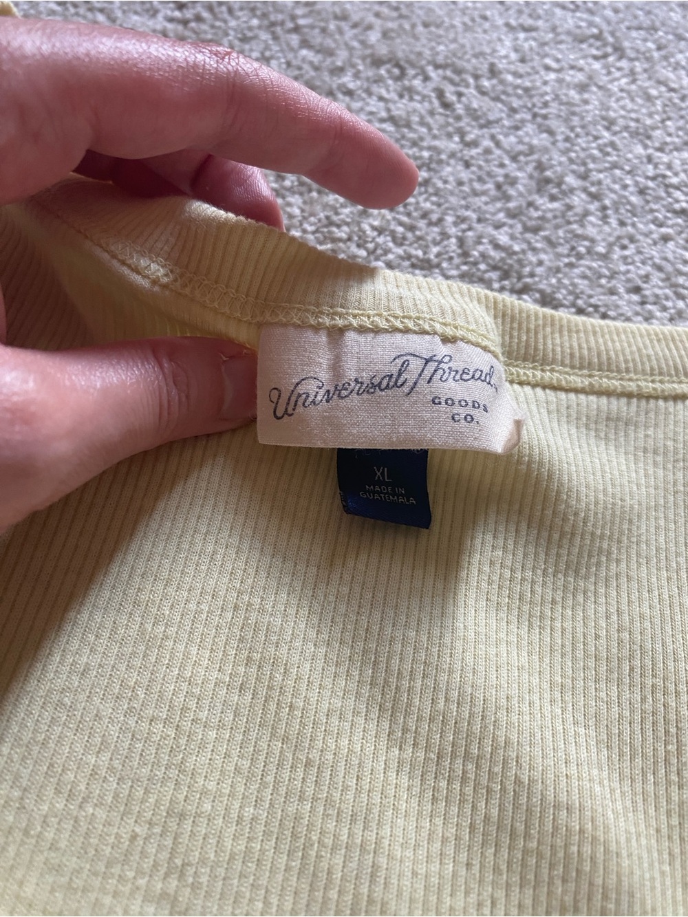 Universal Thread Butter Yellow Crop Tank - Picture 3 of 4
